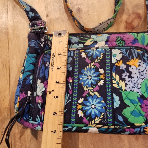 Vera Bradley Crossbody Purse Floral Flower AOP Allover - Picture 8 of 10